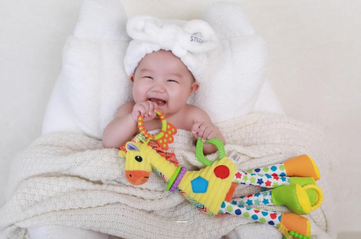 济宁1岁宝宝流鼻涕打喷嚏